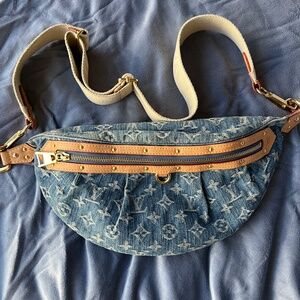 Louis Vuitton Denim Monogram High Rise Bumbag With Receipt